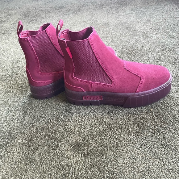 Puma Mayze Chelsea Curtain Call shoes. Never worn. Size 7 - Picture 5 of 10